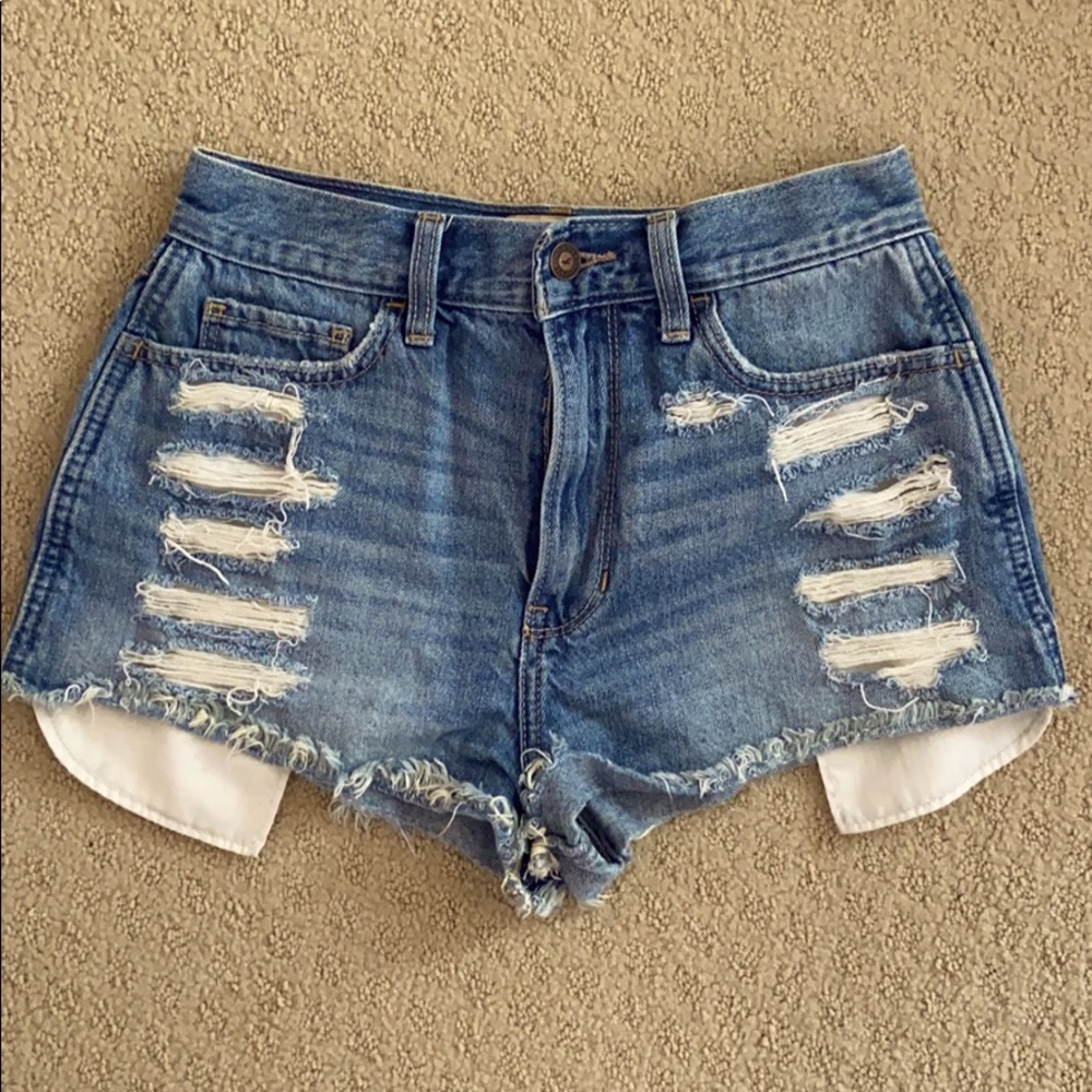 Hollister vintage high rise shorts